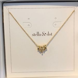 Brand New Stella and Dot Loretta Necklace